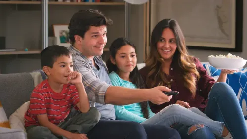 Sam Wilson toma el escudo: Disney+ estrena ‘Capitán América: Brave New World’